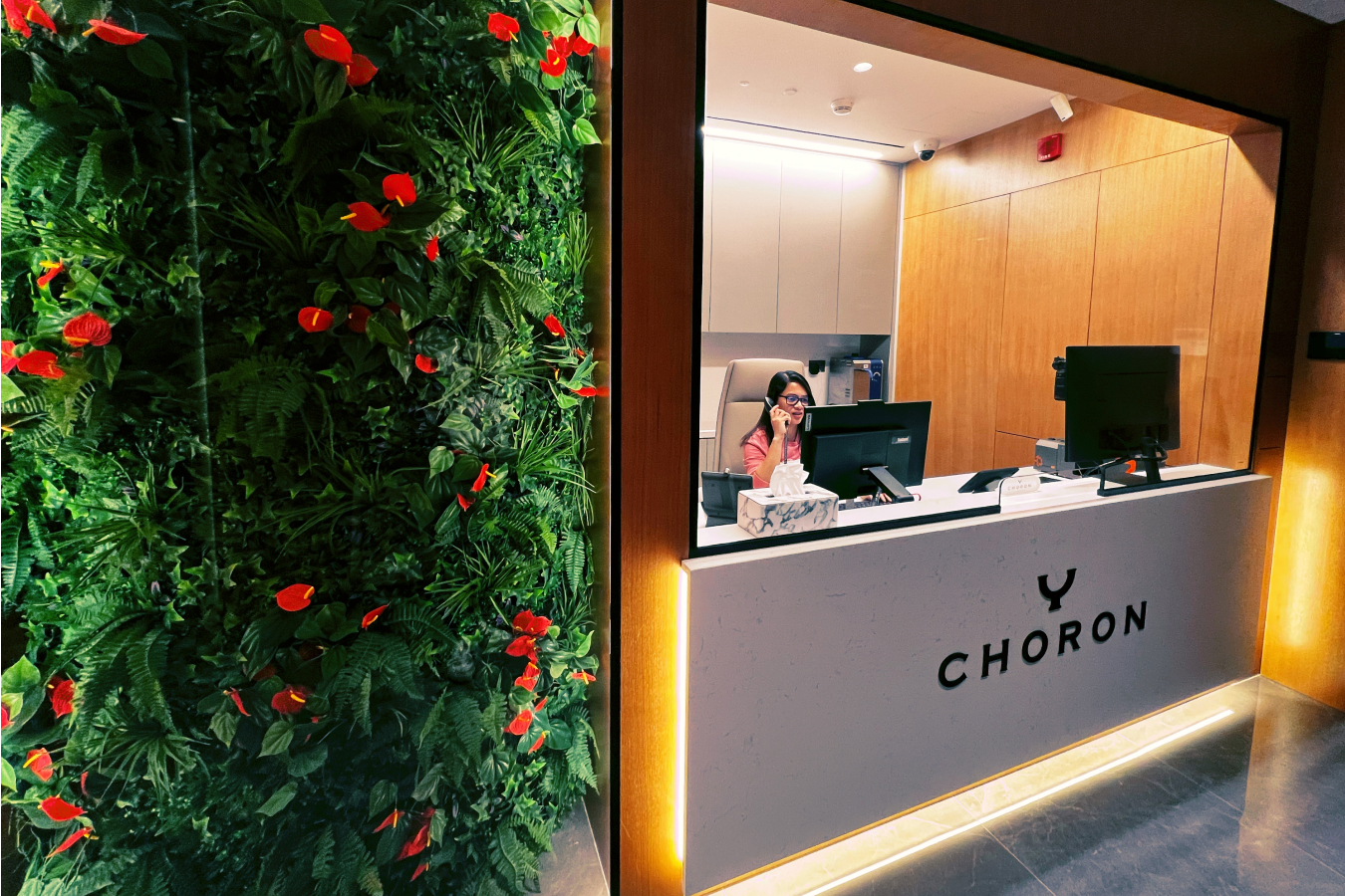 Choron Front desk